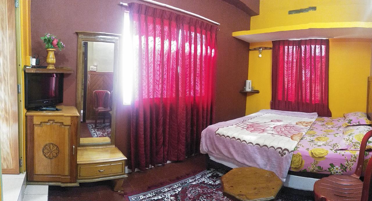 Jj Cottage Мунар Екстериор снимка