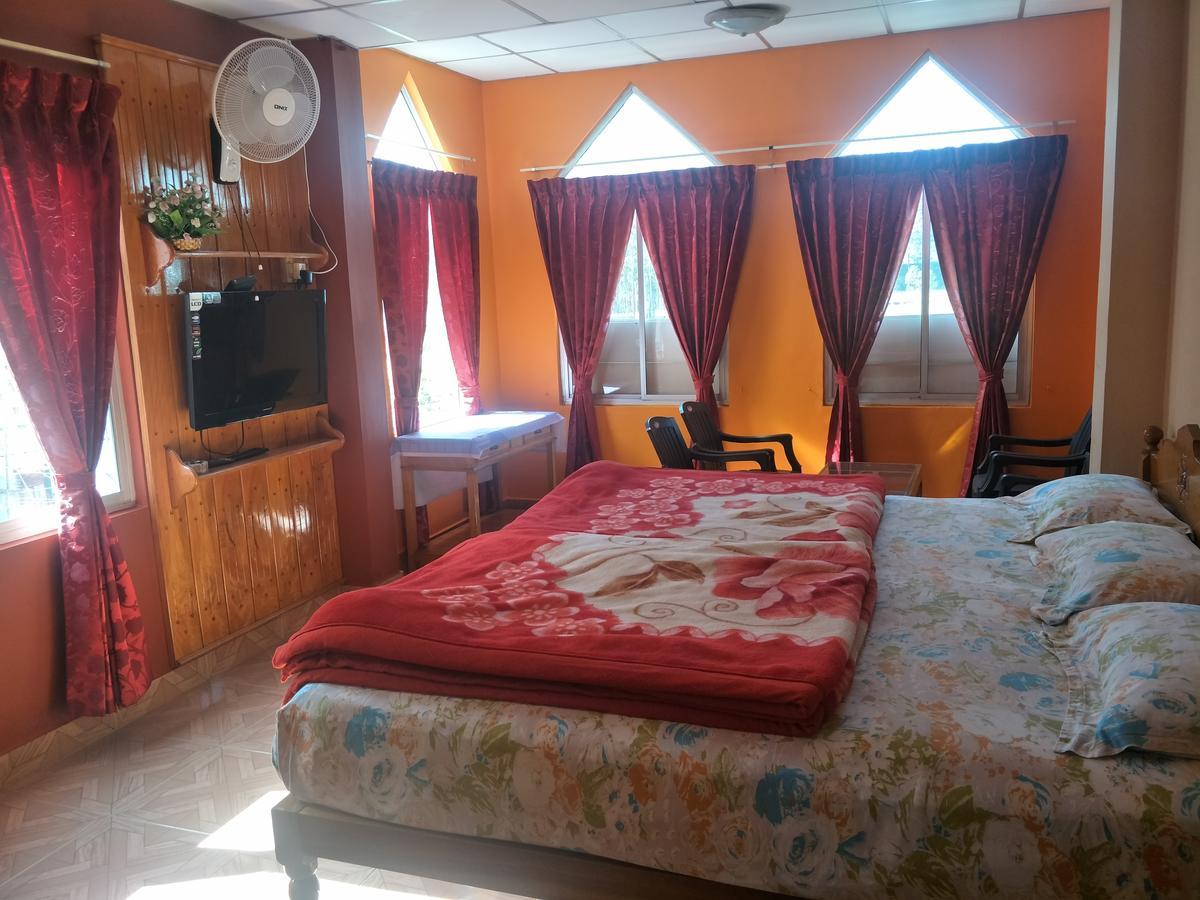 Jj Cottage Мунар Екстериор снимка